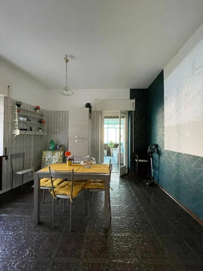 Timeless St Peter Terrace Apartment Rome
